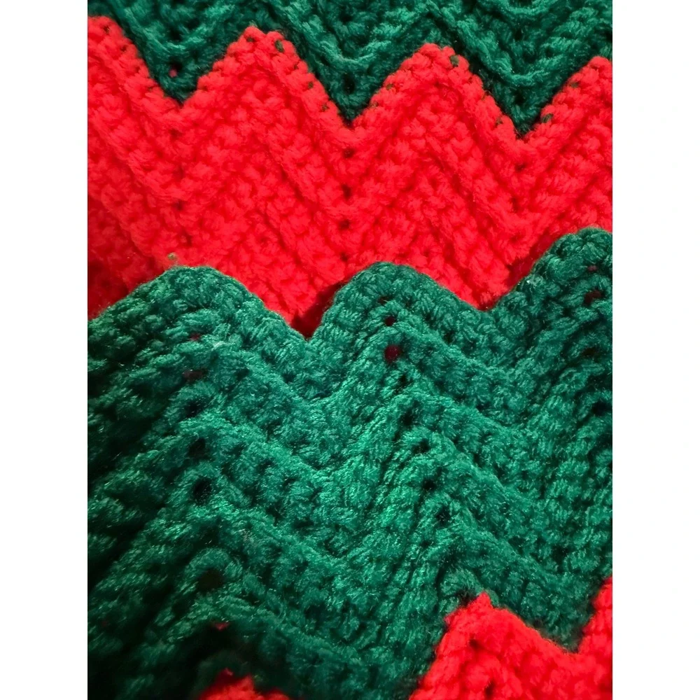 Vintage Handmade Crochet Afghan Blanket Red Green Chevron Ripple Christmas Throw